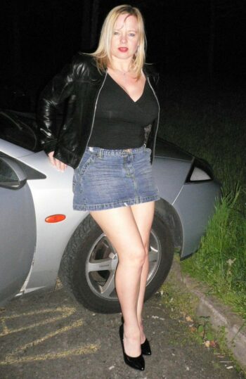 Douceur voluptueuse à Bernay : viens savourer mes formes généreuses rencontre-Ronde-Bernay