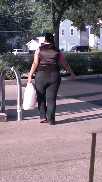 Séduction assumée à Chalon-sur-Saône : jouons avec mes courbes généreuses rencontre-Ronde-Chalon-sur-Saône