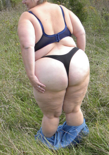 Sensualité assumée à Château-Gontier : Tentatrice des courbes généreuses en quête d’aventures torrides rencontre-Ronde-Château-Gontier-sur-Mayenne