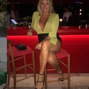 Marina - rencontre-Cougar-Grasse
