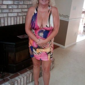 Rigoler autour d’un verre avec une nana sympa Georgette - rencontre-Cougar-Castres