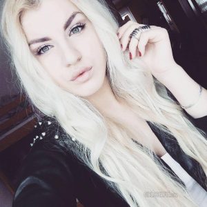 J’aime les mecs qui aiment les grosses Lucie - rencontre-Ronde-Franconville